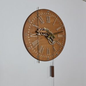 ساعت دیواری چوبی مکانیکی چرخ دنده ای
