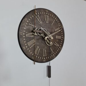 ساعت دیواری چوبی مکانیکی چرخ دنده ای