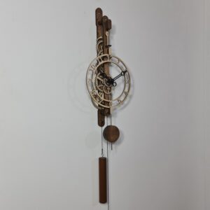 ساعت دیواری چوبی مکانیکی چرخ دنده ای